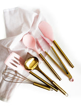 Load image into Gallery viewer, Strawberry Kisses Utensils set
